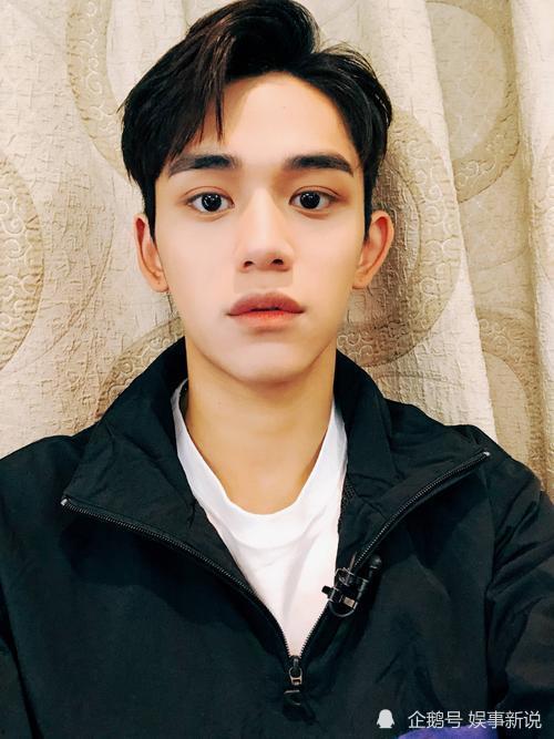 黄旭熙爆料什么视频,揭秘视频背后的惊人真相